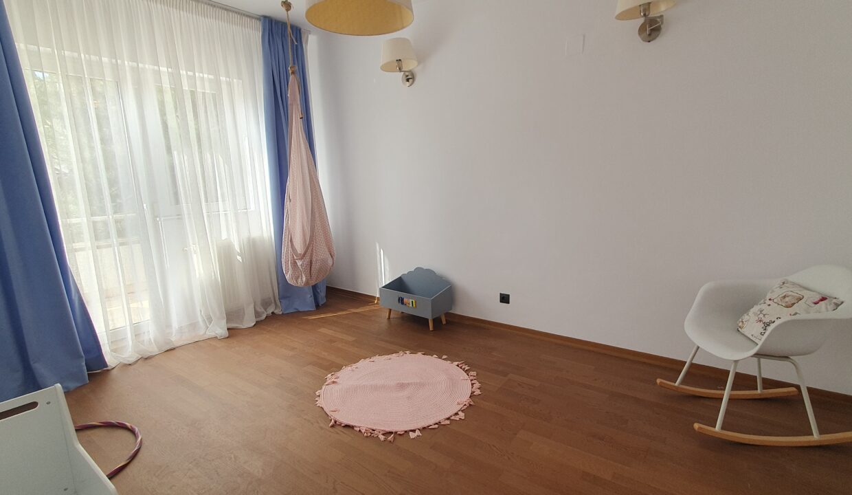 20251009_145700